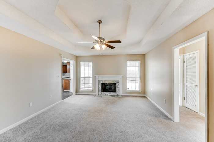 213 Park Place Way - Photo 4 of 12