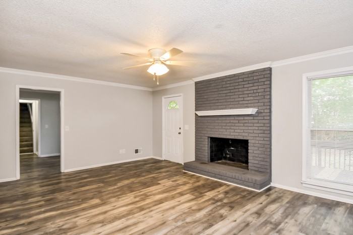 117 Greenfield Rd - Photo 4 of 12