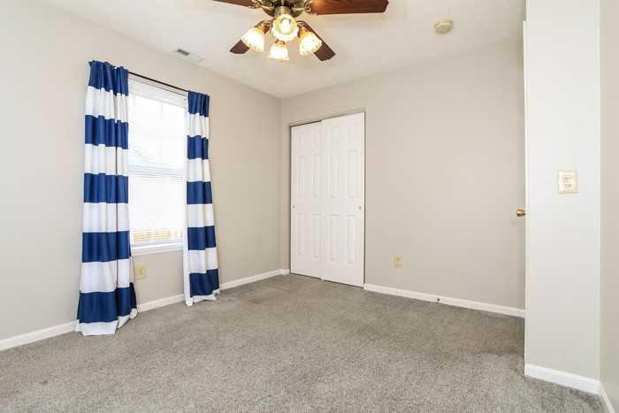 476 Peyton Dr - Photo 6 of 11