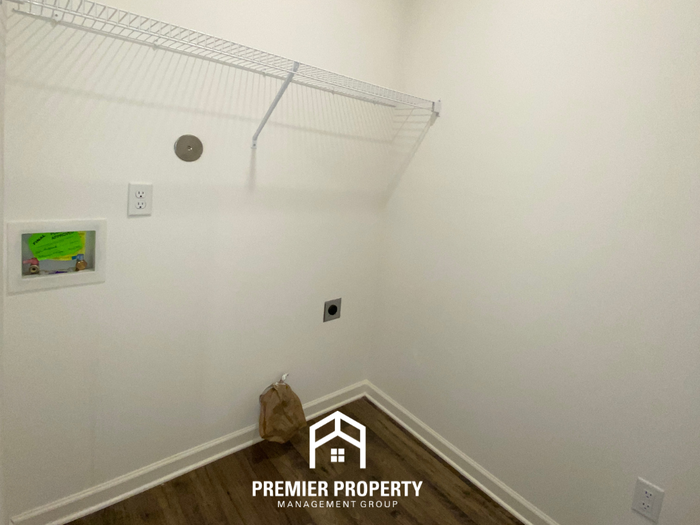 5086 Shellback Dr - Photo 3 of 25