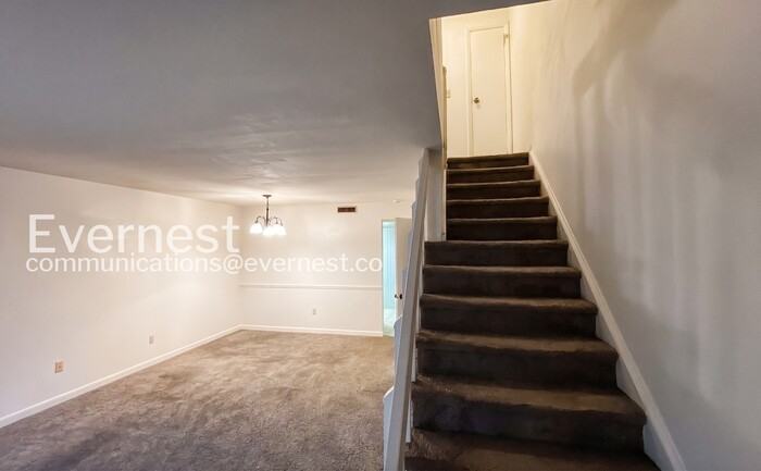 8831 Millard Lee Ln - Photo 6 of 24