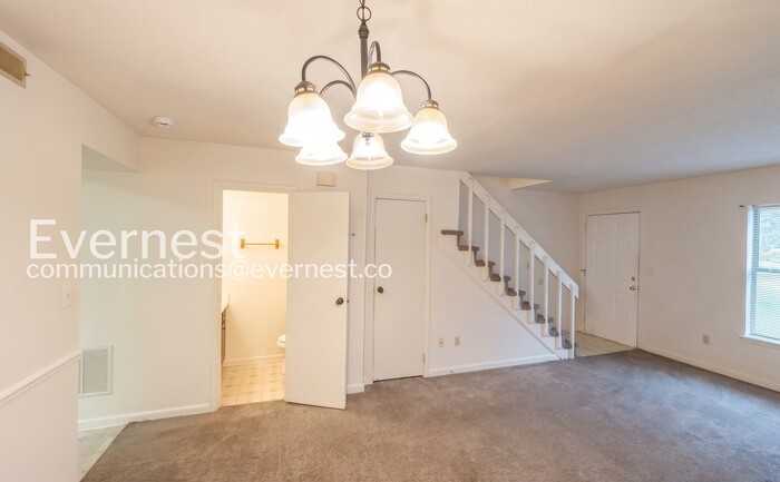 8831 Millard Lee Ln - Photo 7 of 24