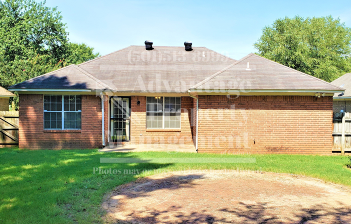 1540 New Oxford Rd - Photo 6 of 7
