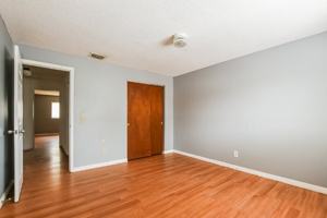 featured image of 115 Michelle Ln #B