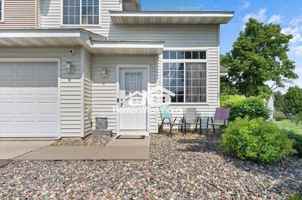 featured image of 2489 Yellowstone Dr