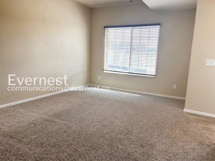1842 Springs Vista St - Photo 6 of 16