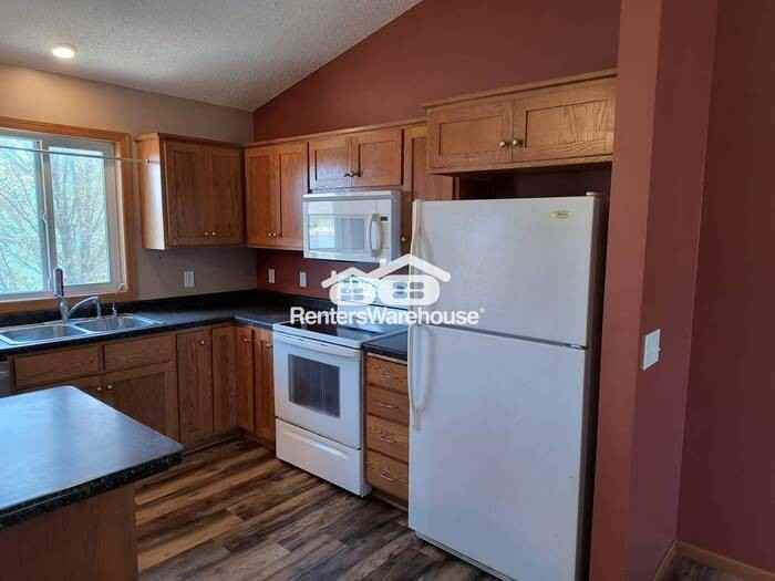 6552 Dempsey Ave Sw - Photo 3 of 34