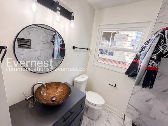 4729 Avenue N - Photo 6 of 19