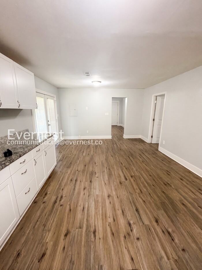 6491 Camp St - Photo 7 of 21
