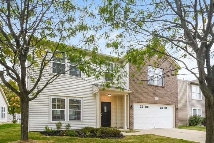15322 Beam St - Photo 4 of 16