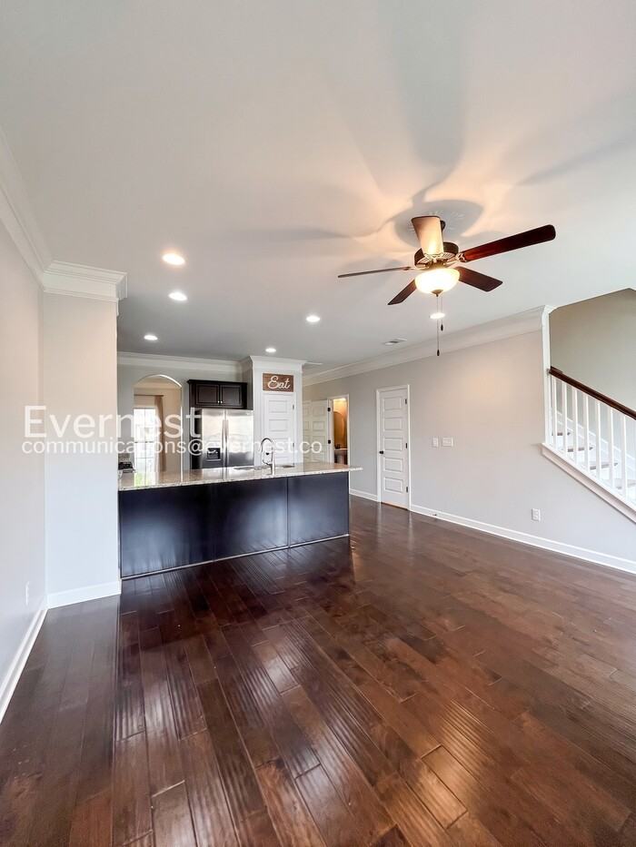 1828 Wild Oaks Ct - Photo 6 of 29