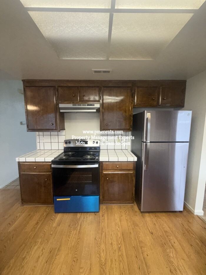 9130 Cornwall Dr - Photo 5 of 19