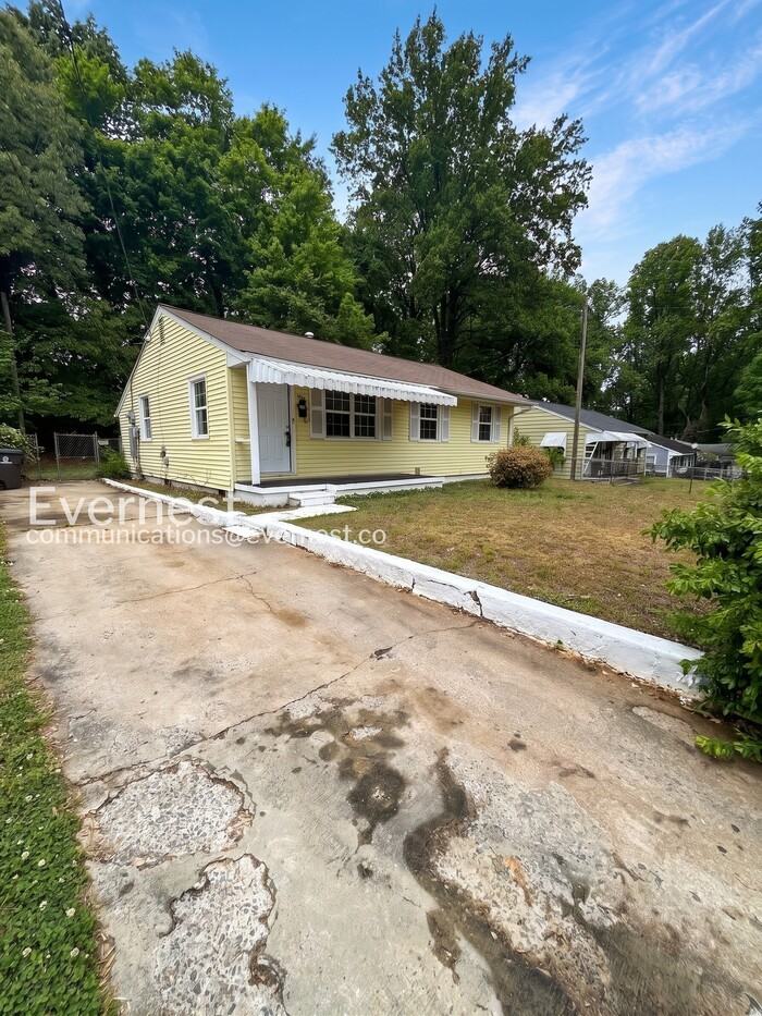 1242 Addison Ave - Photo 2 of 22