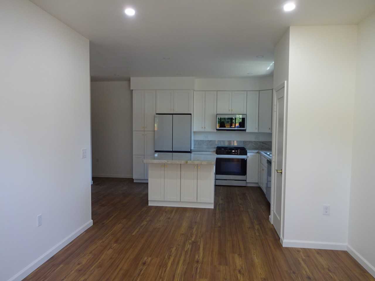 228 Dean Dr #A - Photo 2 of 12