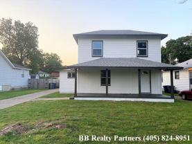 3531 E 4th St #NA - Photo 1 of 1