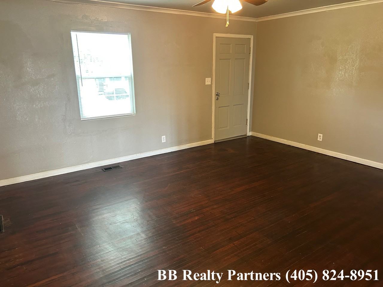 516 S Quebec Ave #NA - Photo 5 of 17