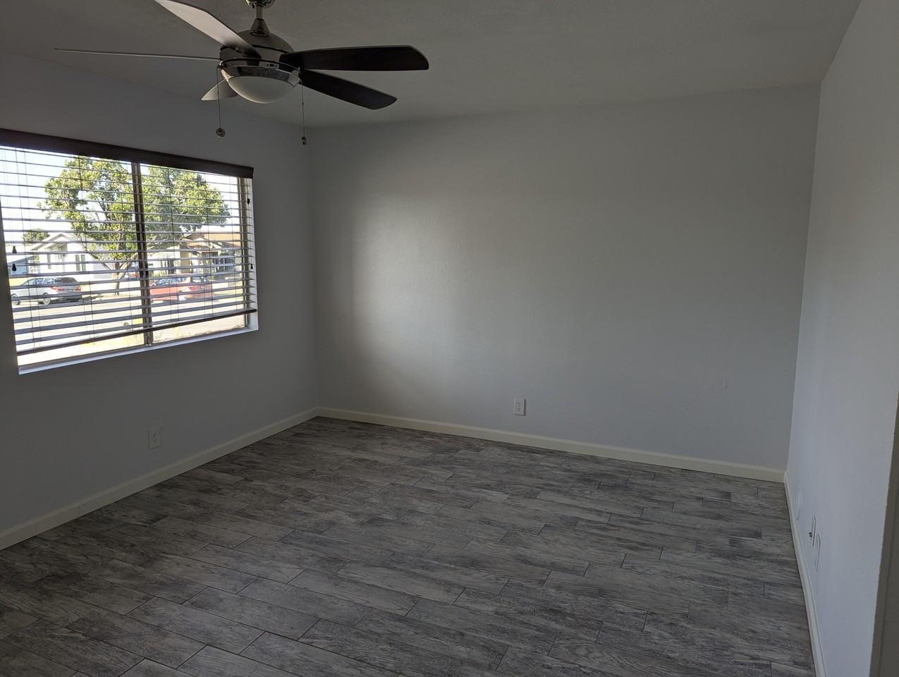 6802 Hemp Ct #NA - Photo 6 of 31
