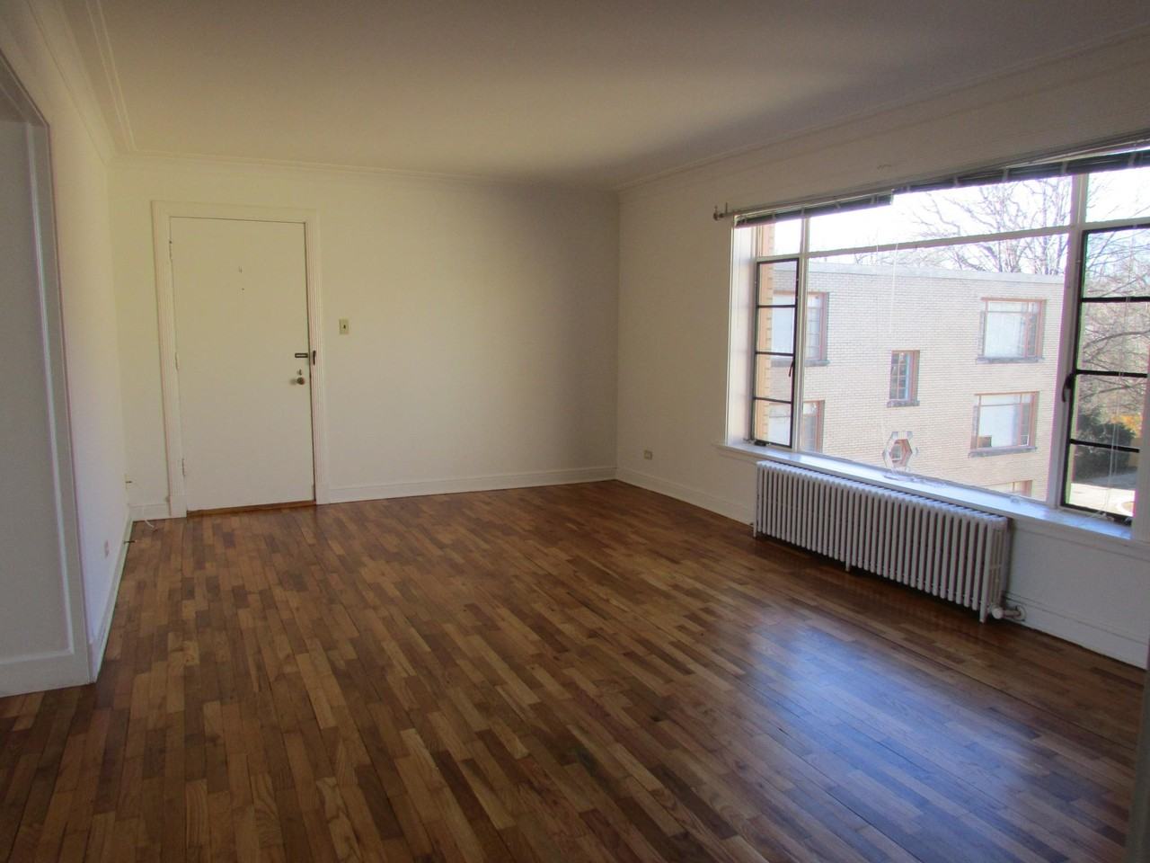 423 Linden Ave #2E - Photo 4 of 5