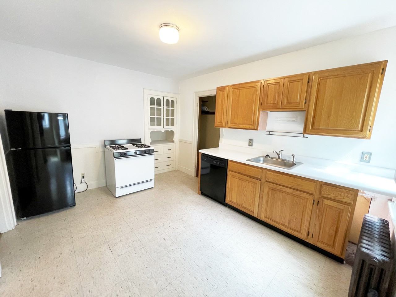 7 Hastings St #3L - Photo 2 of 10