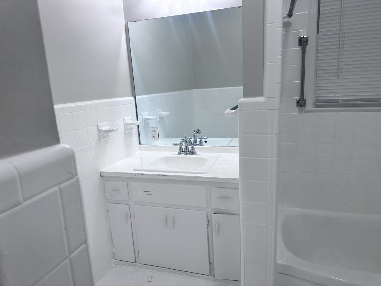908 Greg Dr #NA - Photo 3 of 10
