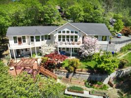 featured image of 1755 Ne Sunset Ln #NA