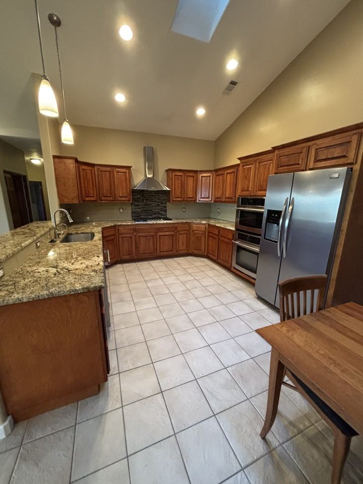 1755 Ne Sunset Ln #NA - Photo 4 of 11