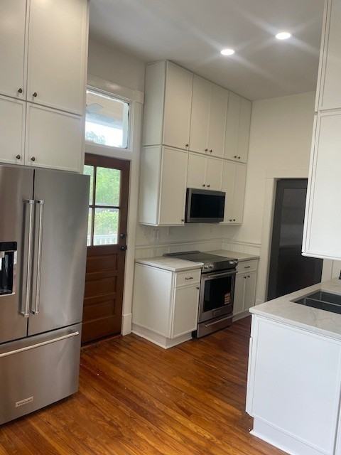 718 E Henry St #NA - Photo 5 of 26