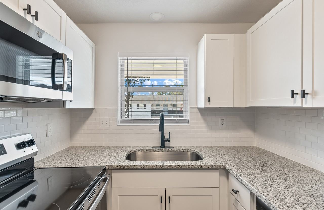1815 Clements Ave #D201
