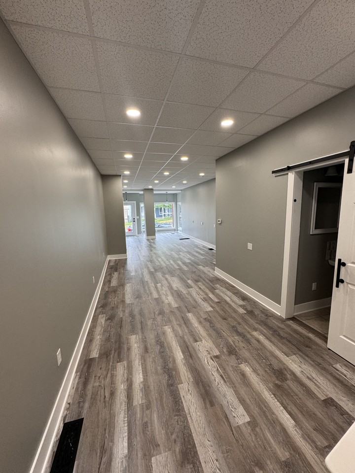 350 W Main St #NA - Photo 6 of 16