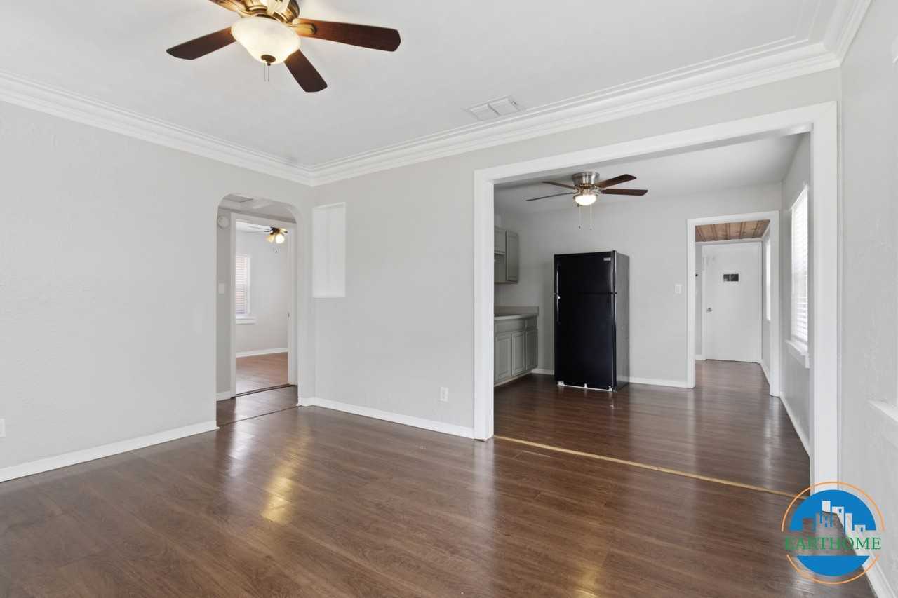 4018 2nd Ave S #NA - Photo 3 of 23