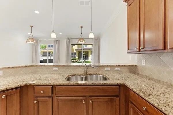6109 Nw Kendra Ln #NONE - Photo 7 of 24