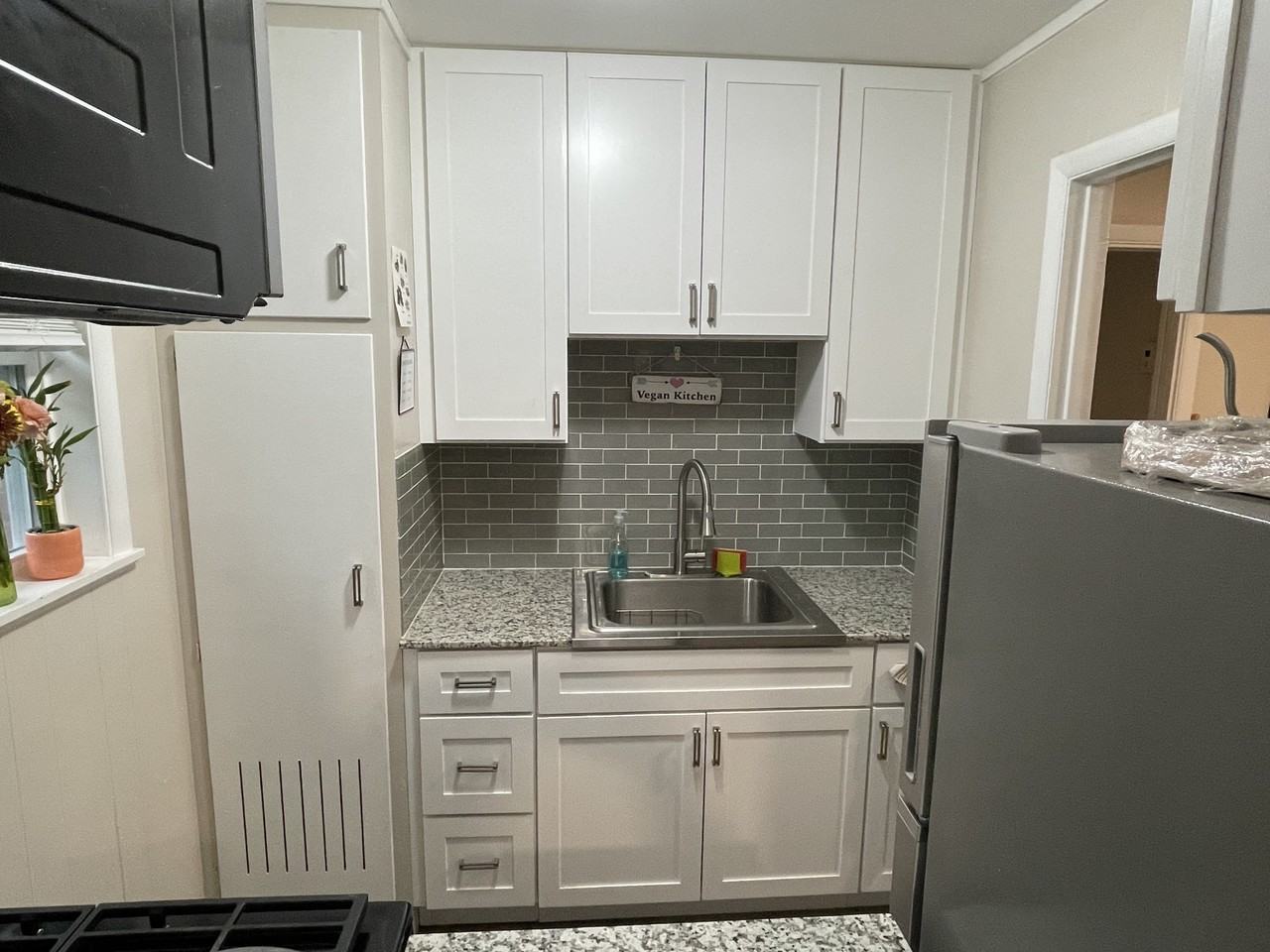 312 Jagoe St #4