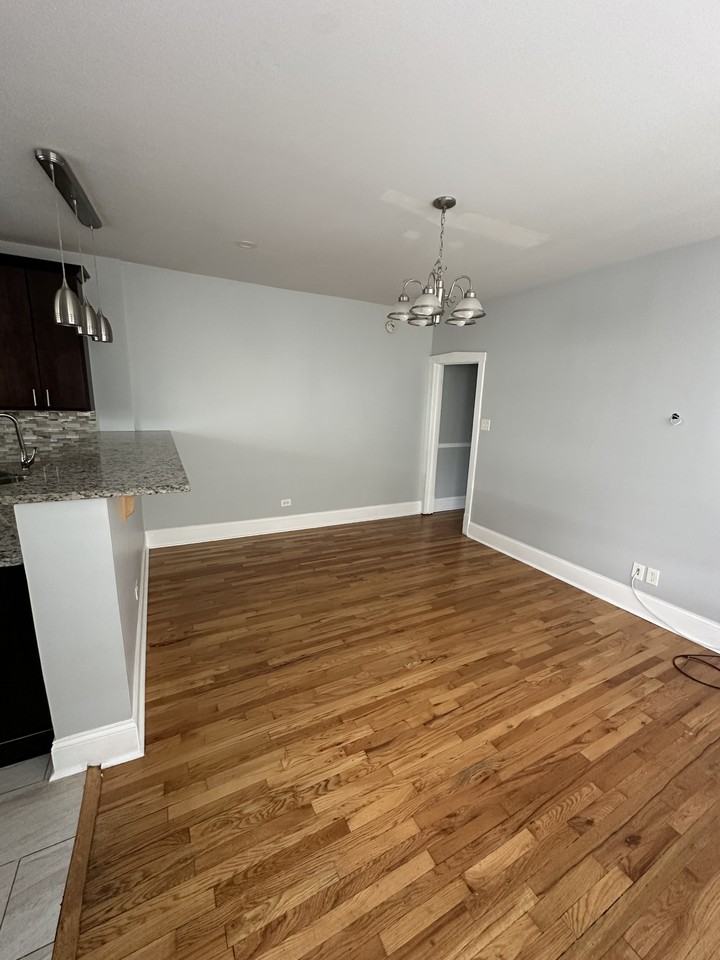 413 E 113th St #3 - Photo 2 of 8