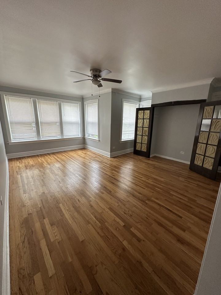 413 E 113th St #3 - Photo 7 of 8