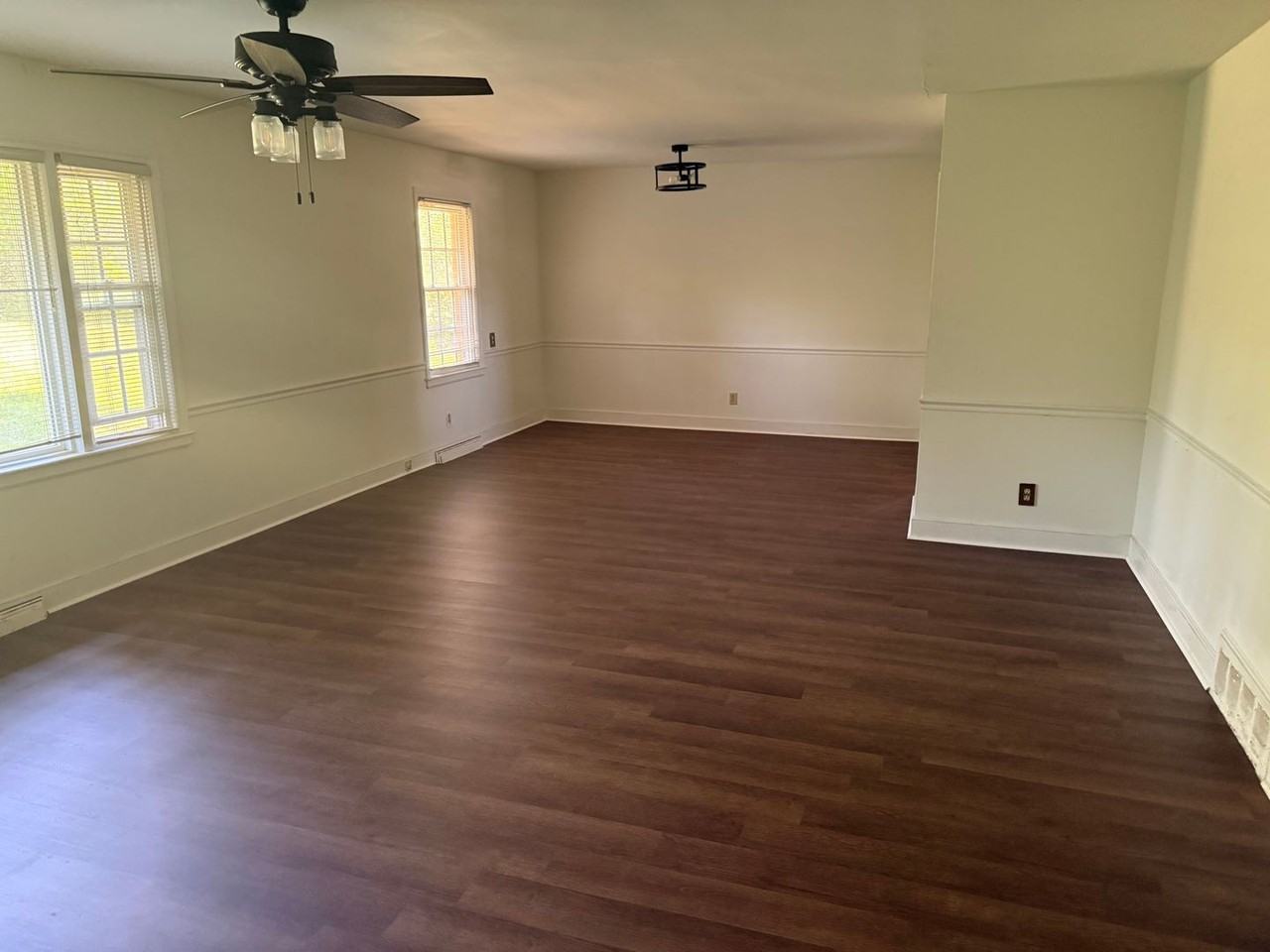 6111 W Friendly Ave - Photo 4 of 5