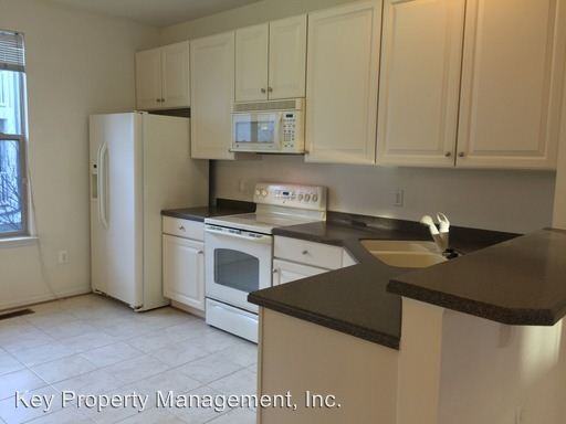 120 S High St - Photo 2 of 18