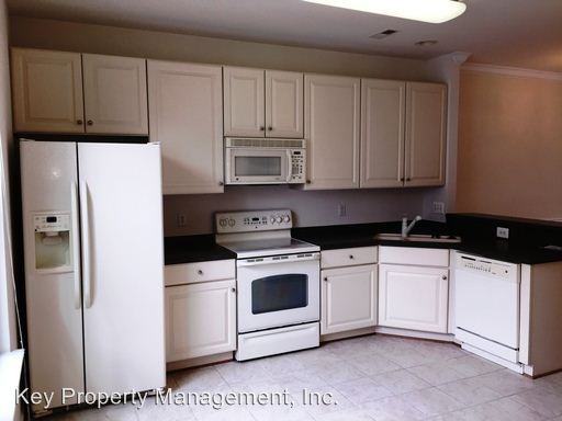 120 S High St - Photo 3 of 18