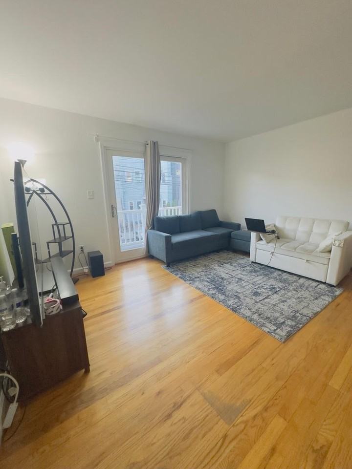 126 Hopkins Ave #A - Photo 2 of 22