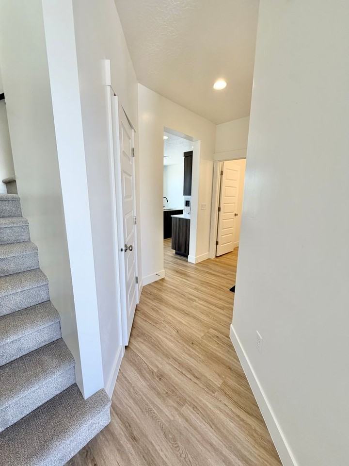 5891 S Mythical Ln - Photo 5 of 28
