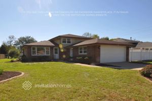 featured image of 7653 W 105th St