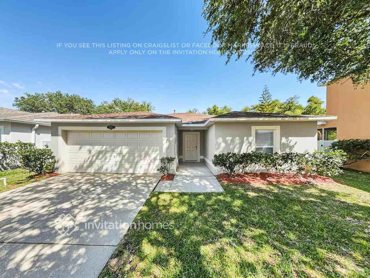 4716 Four Lakes Dr - Photo 3 of 19