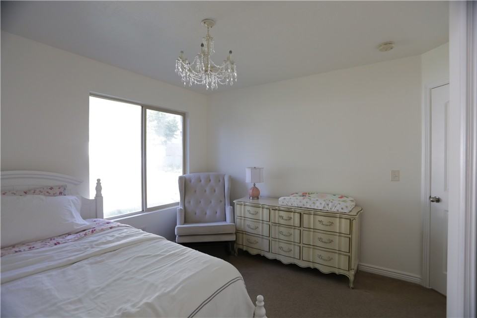 2767 Sw - Photo 7 of 11