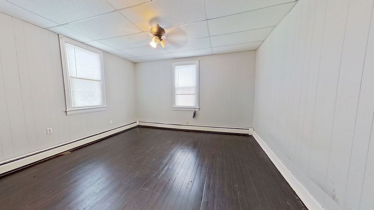 59 Church St - Photo 4 of 9