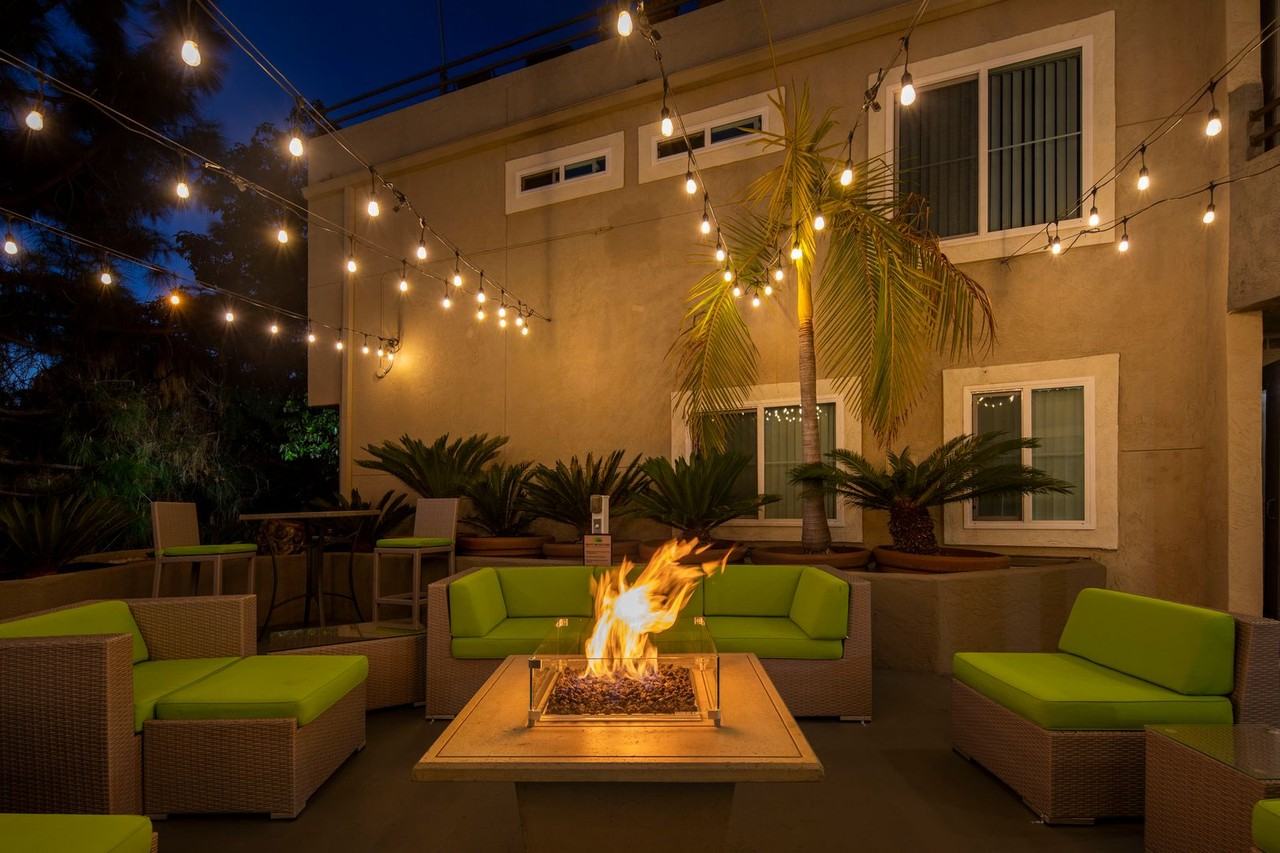 Mission Pacific Apartments - Photo 5 of 40