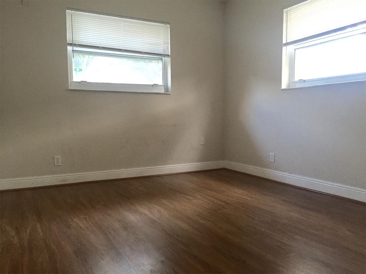 4061 N Dixie Hwy #516 - Photo 6 of 16