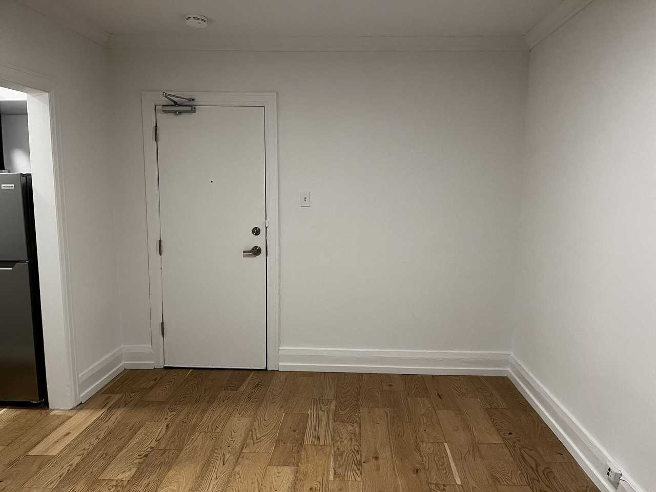 143 - 145 Arlington Avenue - Photo 4 of 38