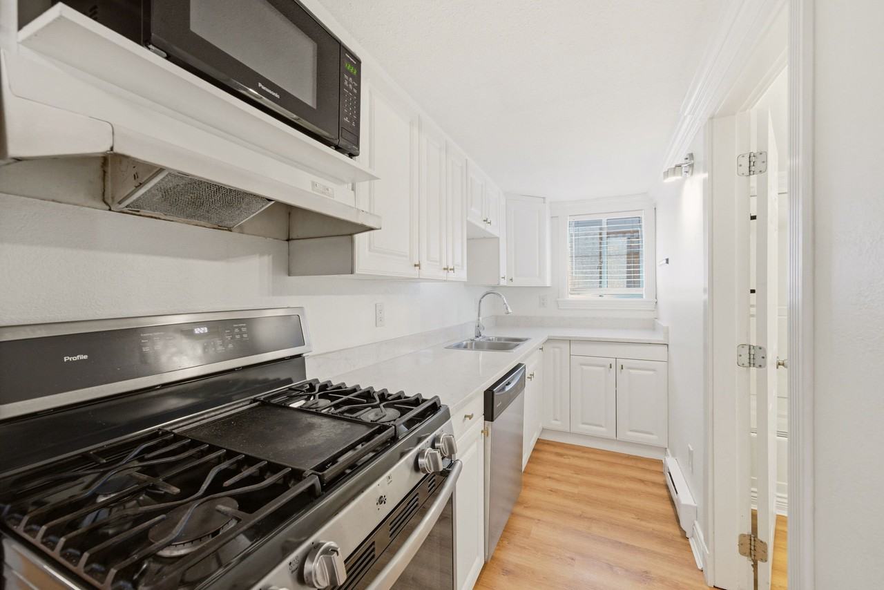 524 East 12th Avenue #B - Photo 6 of 21