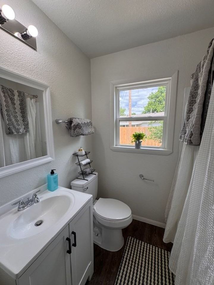 2917 Shirley Ln - Photo 4 of 15