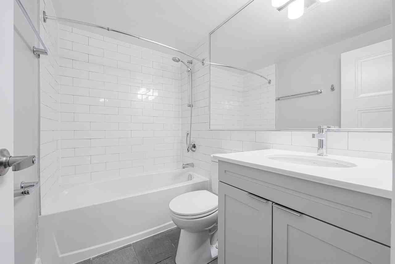 Valley Court - Photo 4 of 10