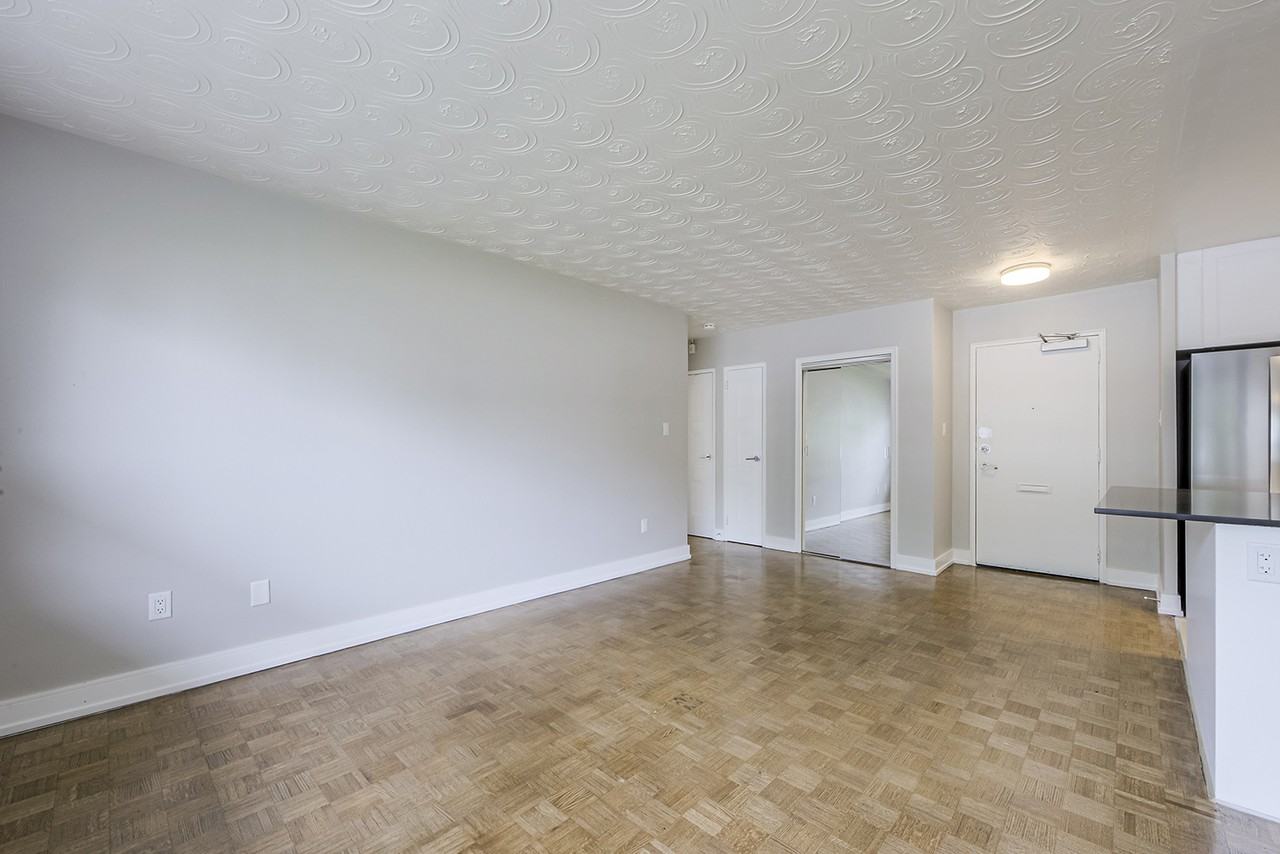 Valley Court - Photo 5 of 10